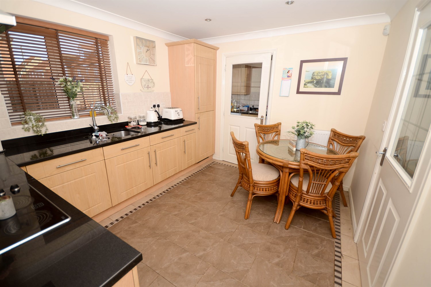 5 bed detached house for sale in Strathmore Gardens, South Shields  - Property Image 6