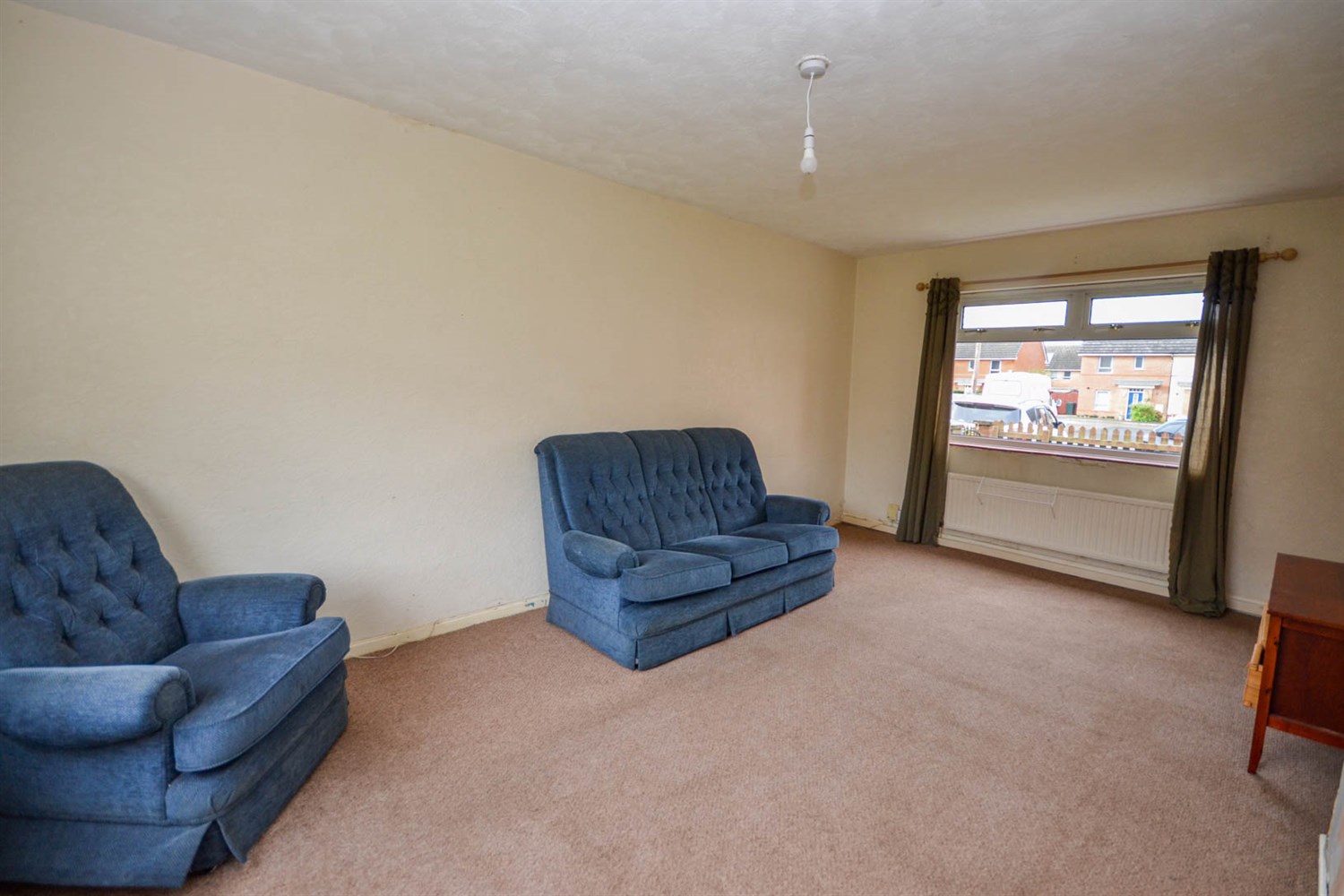 3 bed semi-detached house for sale in Carsdale Road, Newcastle Upon Tyne  - Property Image 3