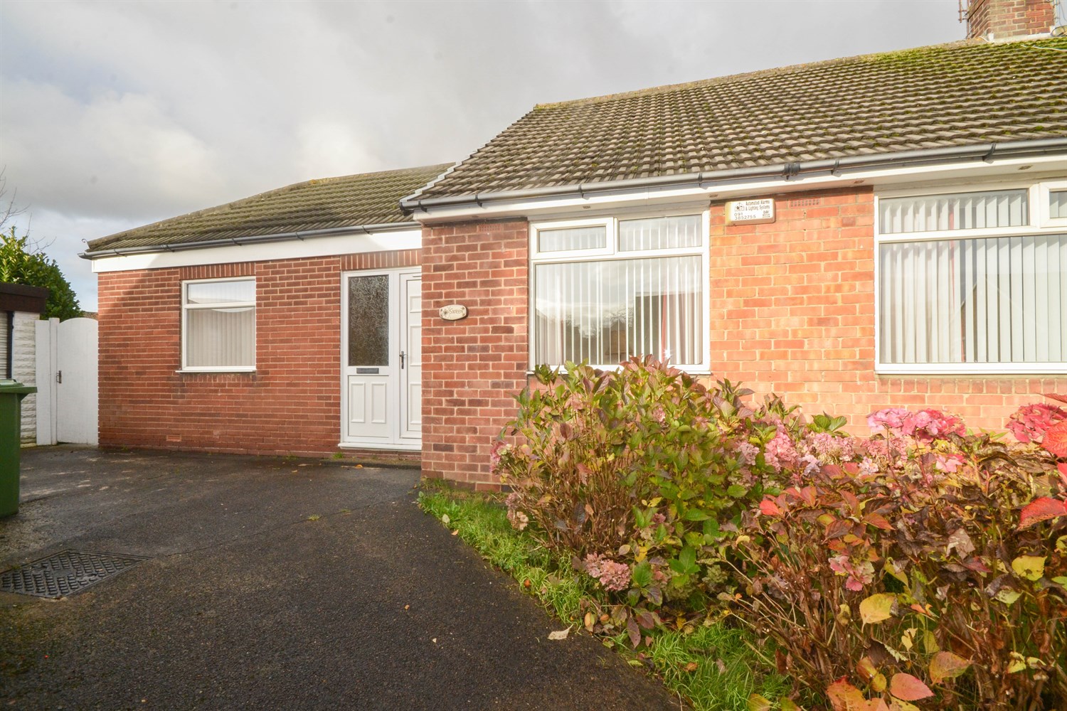 2 bed semi-detached bungalow for sale in Beaumaris Gardens, Sunderland  - Property Image 13
