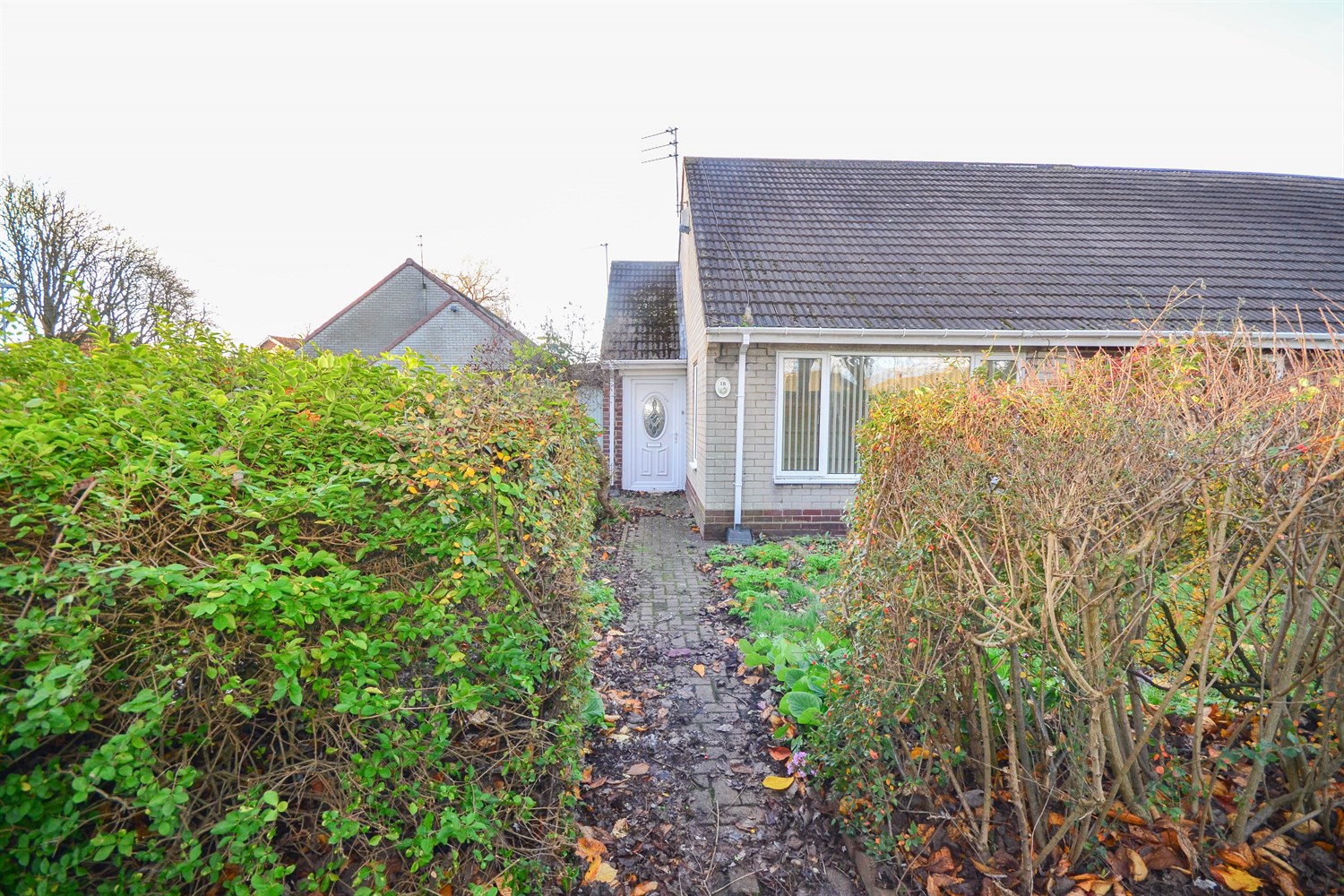 2 bed semi-detached bungalow for sale in Acacia Grove, Hebburn  - Property Image 11