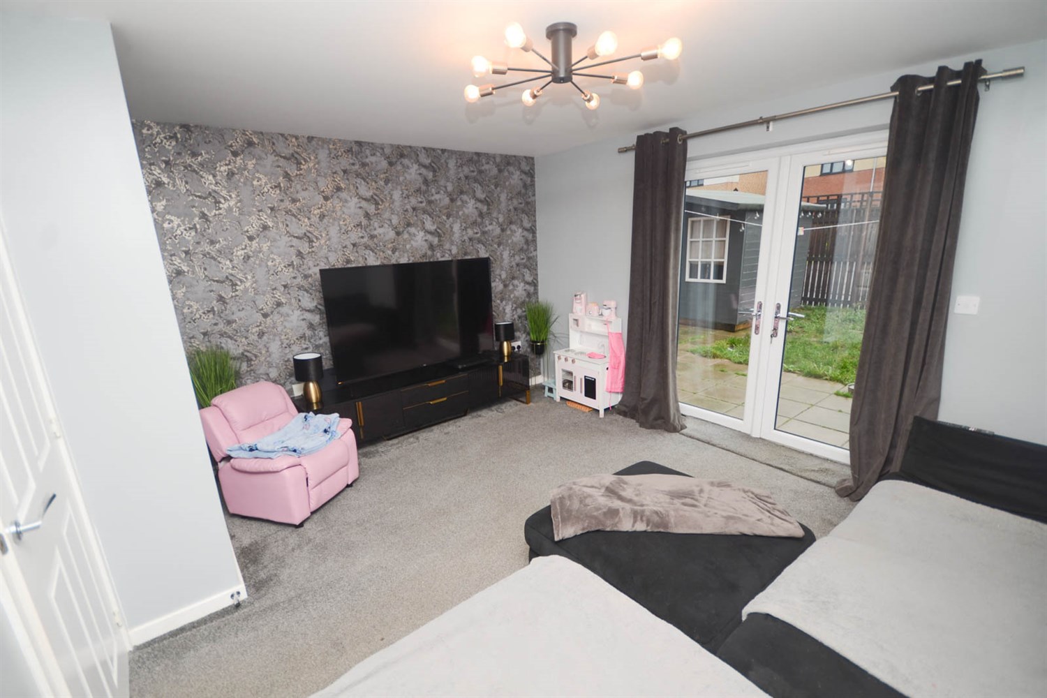 4 bed detached house for sale in Harvey Close, South Shields  - Property Image 3