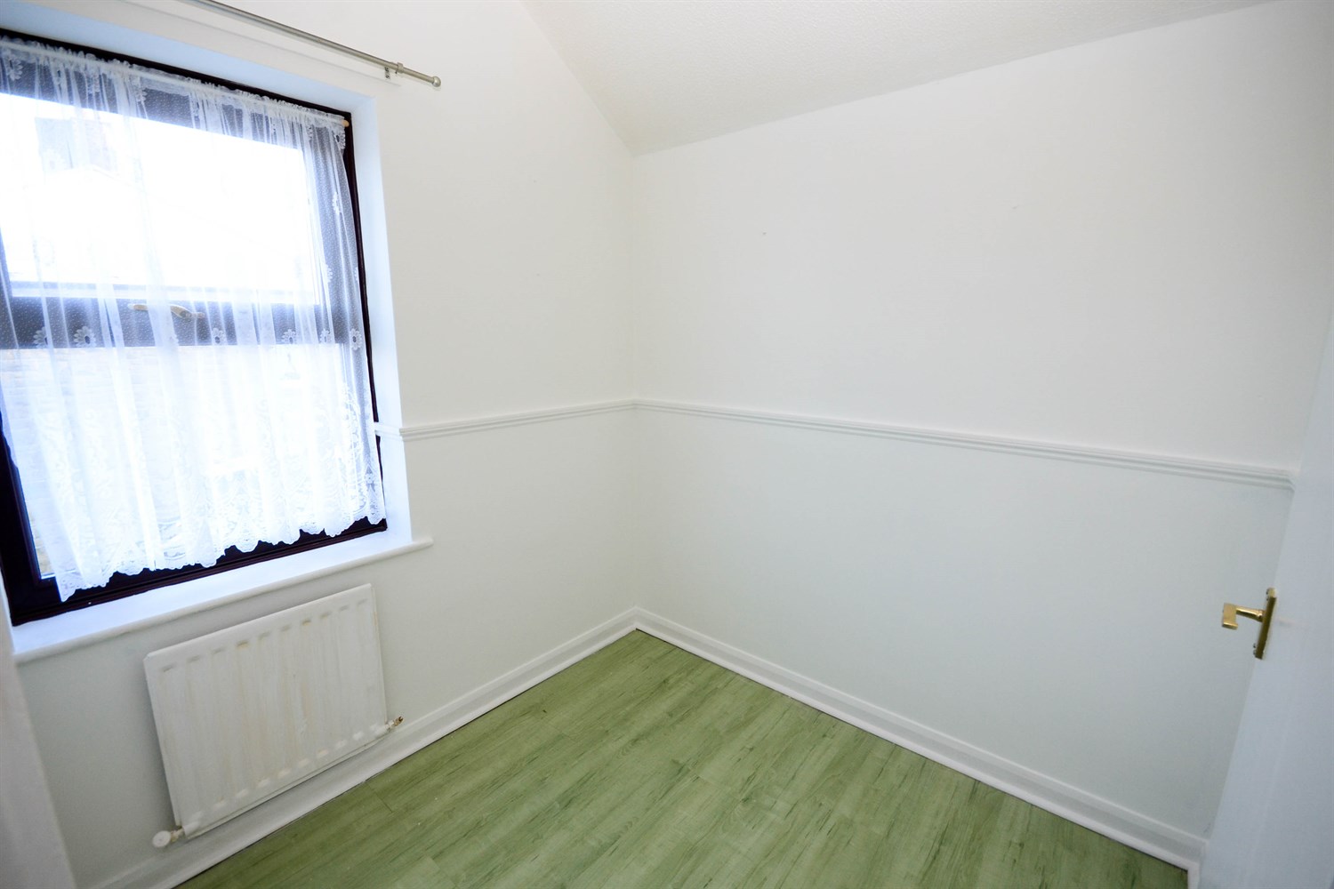3 bed end of terrace house for sale in St. James Court, Gateshead  - Property Image 13