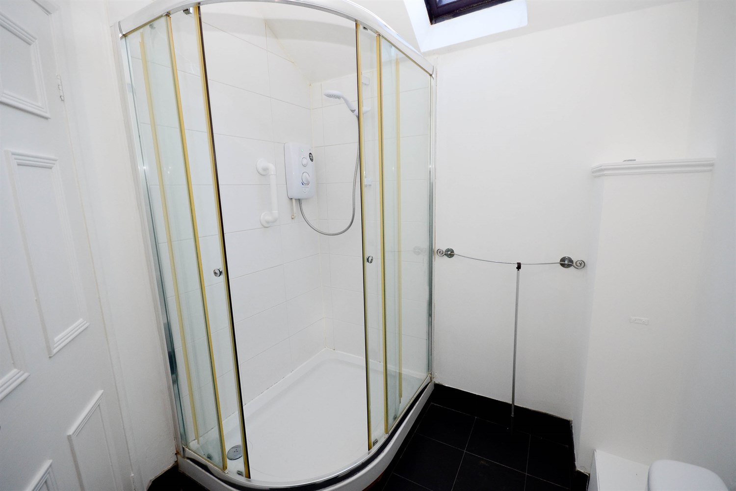 3 bed end of terrace house for sale in St. James Court, Gateshead  - Property Image 11