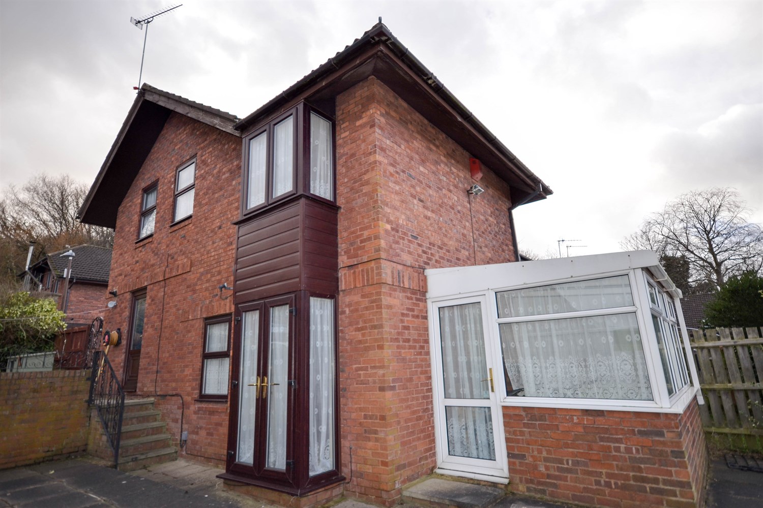 3 bed end of terrace house for sale in St. James Court, Gateshead  - Property Image 9
