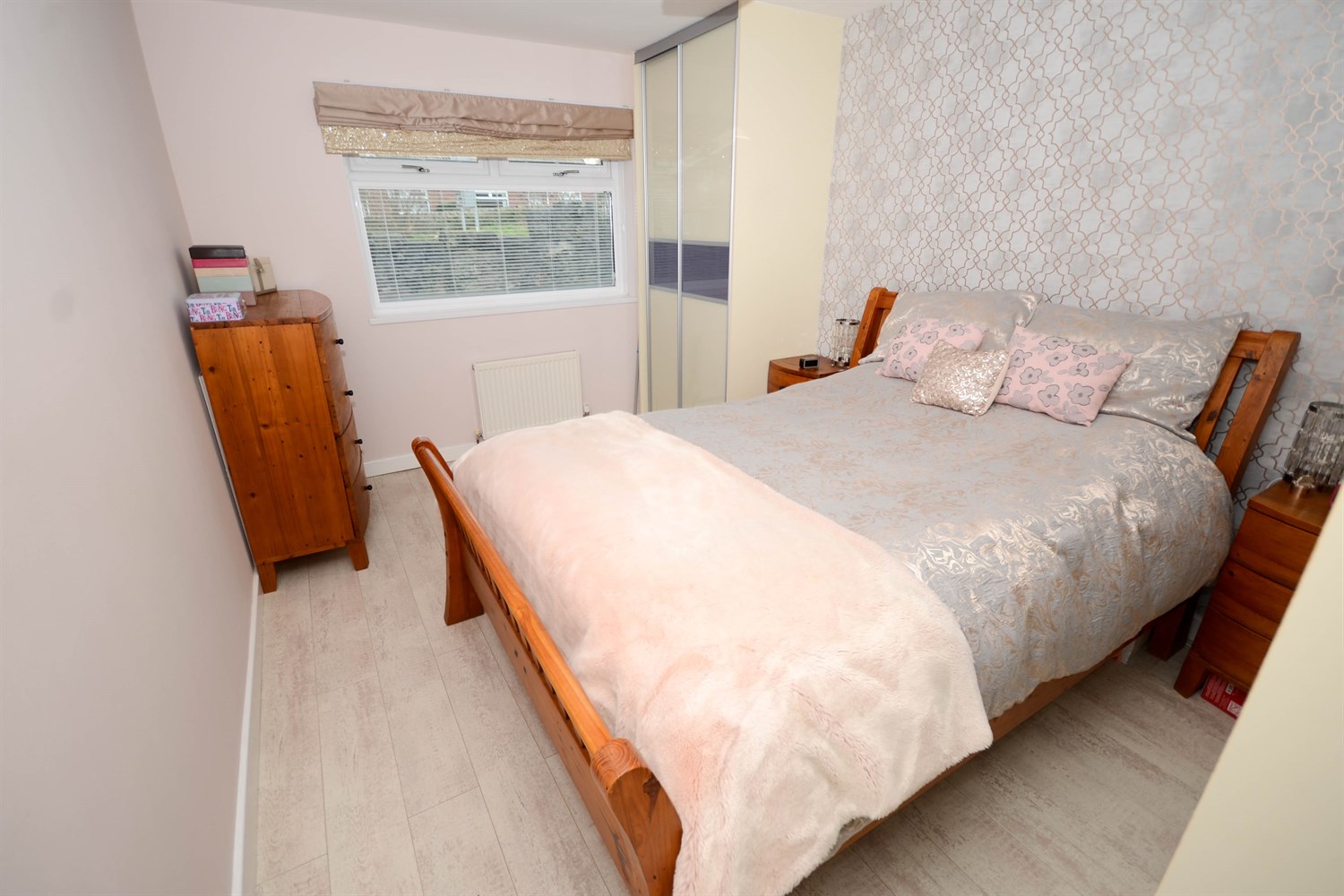 3 bed link detached bungalow for sale in Redwell Court, South Shields  - Property Image 12