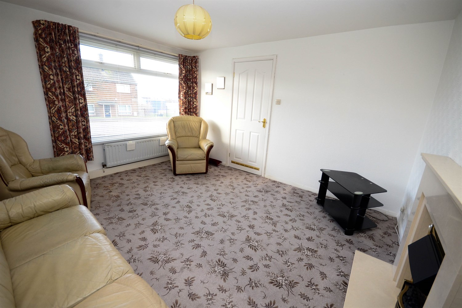 3 bed semi-detached house for sale in Lothian Close, Birtley  - Property Image 3