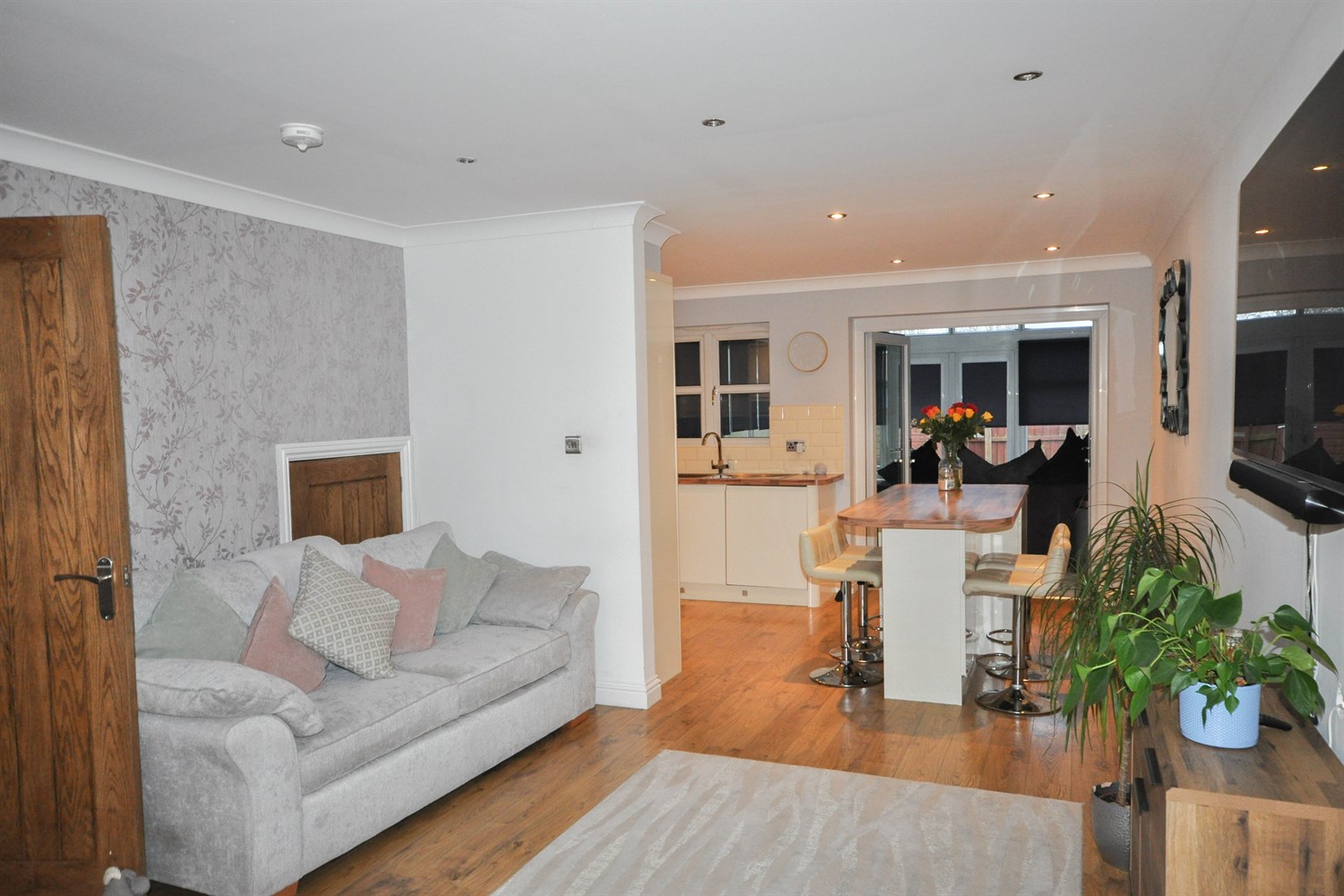 3 bed semi-detached house for sale in Lavender Grove, Jarrow  - Property Image 5