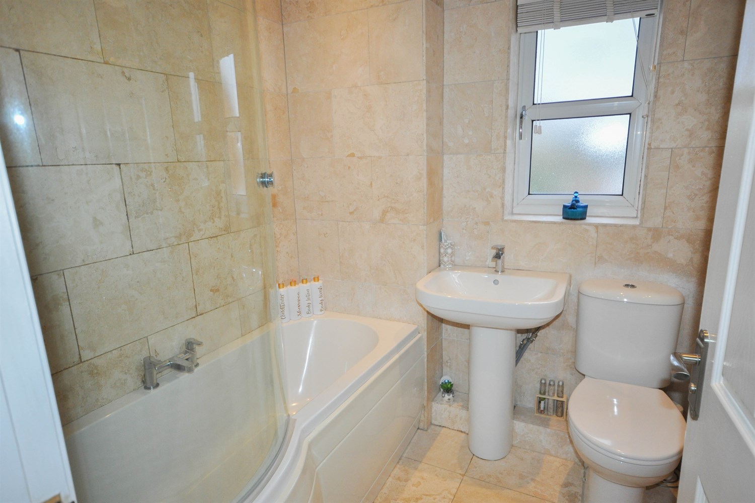 3 bed semi-detached house for sale in Lavender Grove, Jarrow  - Property Image 9