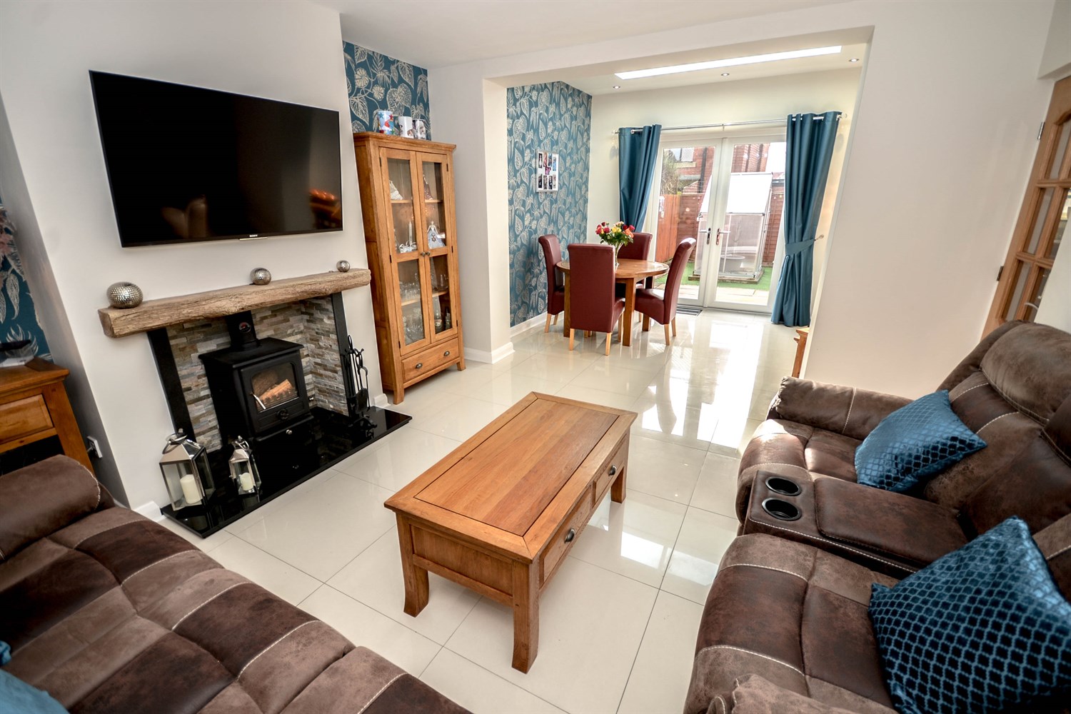 5 bed semi-detached bungalow for sale in Southfield Road, South Shields  - Property Image 2