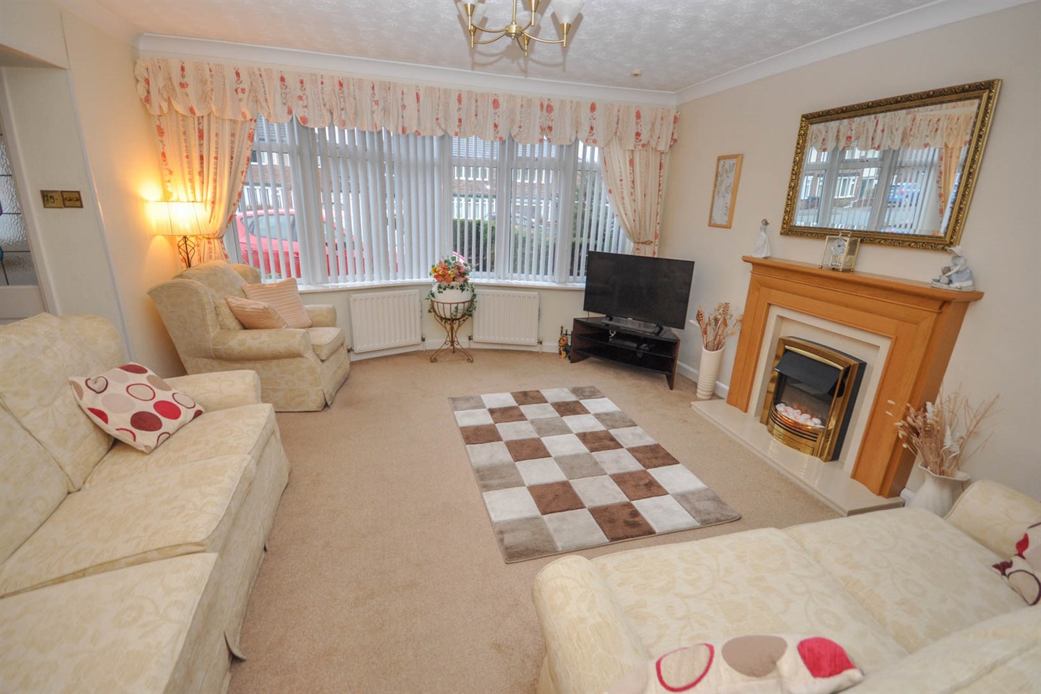 3 bed semi-detached house for sale in Regent Farm Road, Gosforth  - Property Image 2