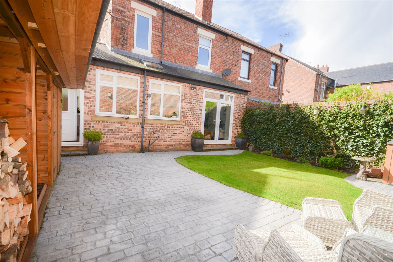 3 bed semi-detached house for sale in Victoria Terrace, Jarrow  - Property Image 32
