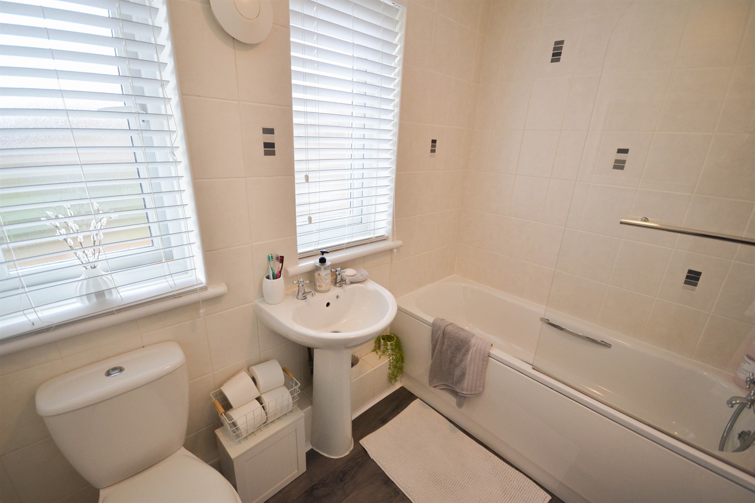 3 bed semi-detached house for sale in Firbanks, Jarrow  - Property Image 9