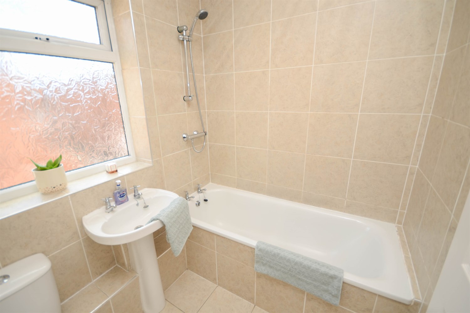 2 bed flat to rent in Richmond Road, South Shields  - Property Image 16