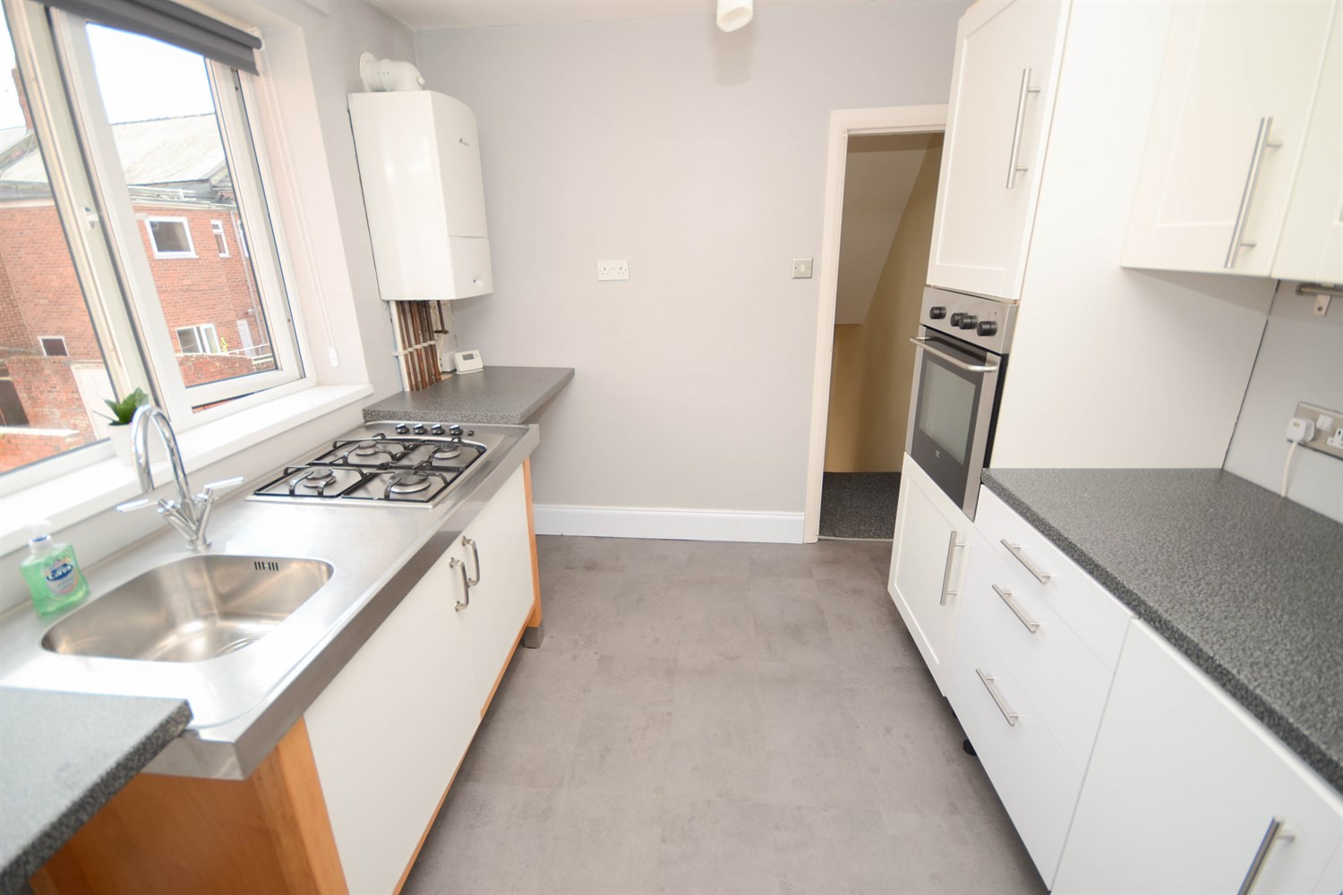 2 bed flat to rent in Richmond Road, South Shields  - Property Image 8