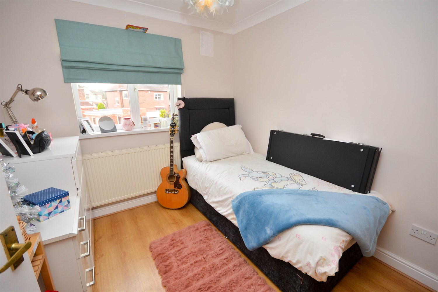 4 bed semi-detached house for sale in Duchess Crescent East, Jarrow  - Property Image 13