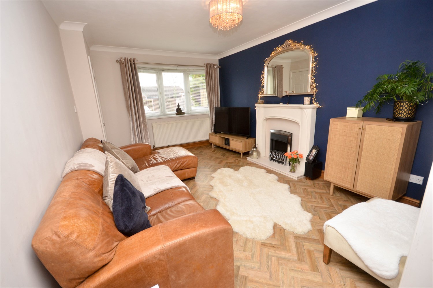 4 bed semi-detached house for sale in Duchess Crescent East, Jarrow  - Property Image 3