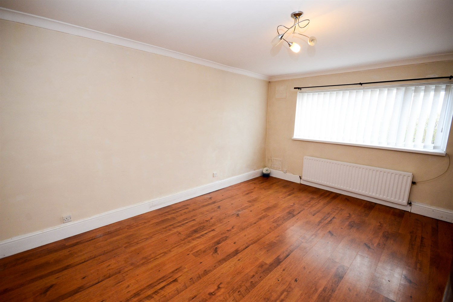 3 bed house for sale in The Oval, Ouston  - Property Image 3