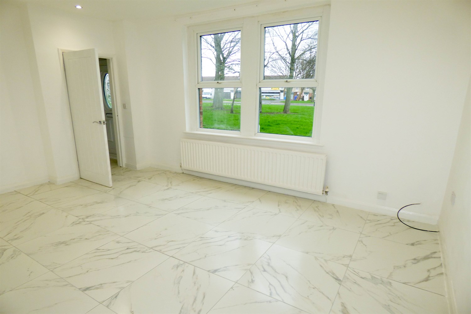 2 bed house to rent in The Drive, Washington  - Property Image 3