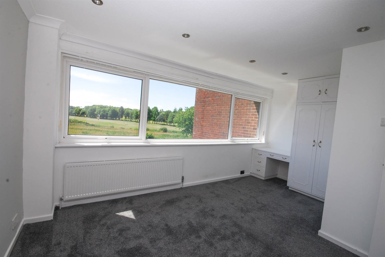 3 bed house for sale in Fairway Close, Newcastle Upon Tyne  - Property Image 10