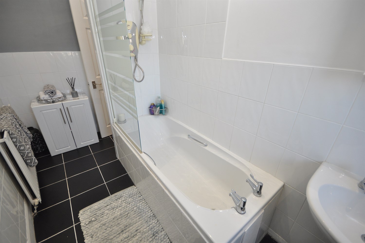 2 bed flat for sale in South View, Hazlerigg  - Property Image 7