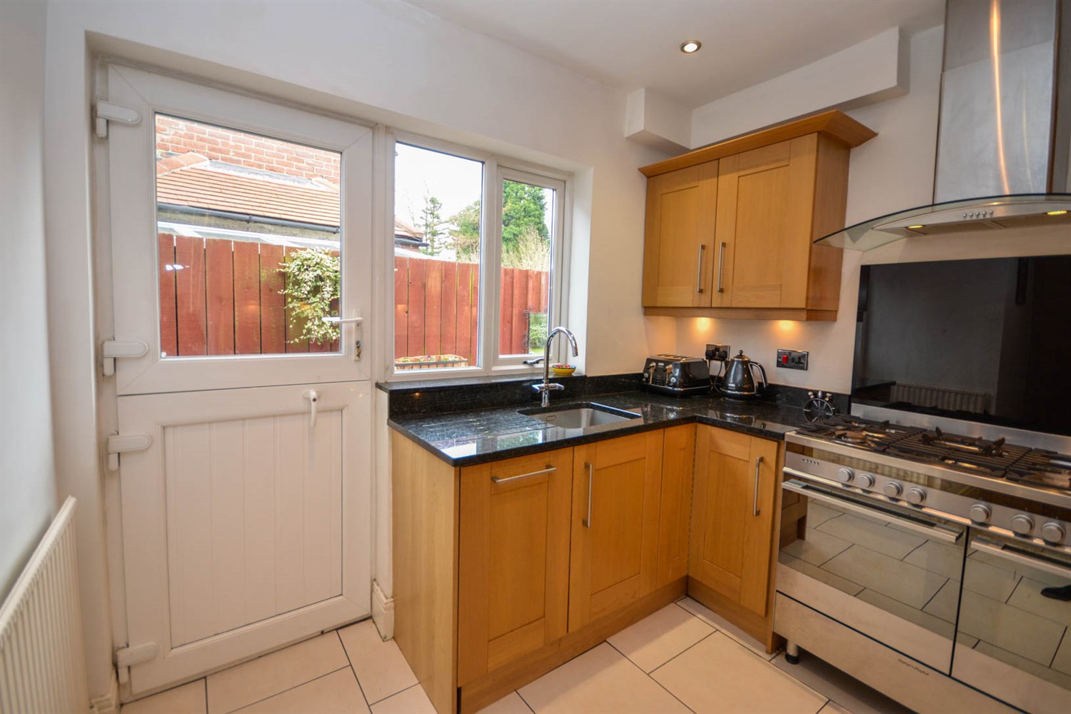 3 bed semi-detached house for sale in Midhurst Road, Benton  - Property Image 10