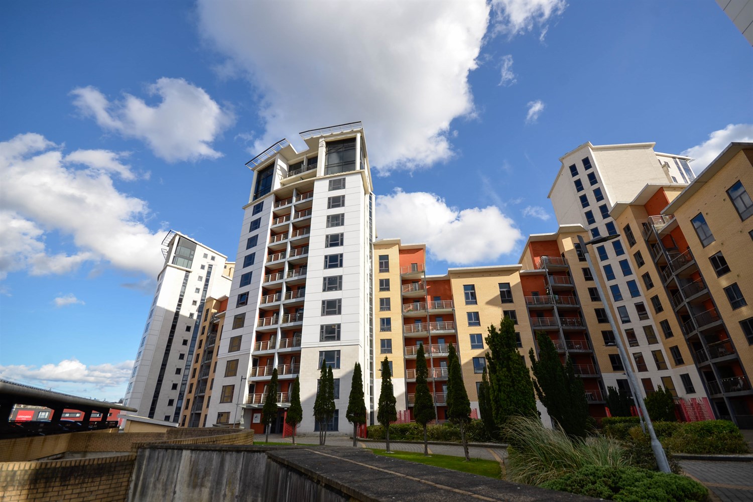 2 bed apartment for sale in Baltic Quay, Gateshead - Property Image 1
