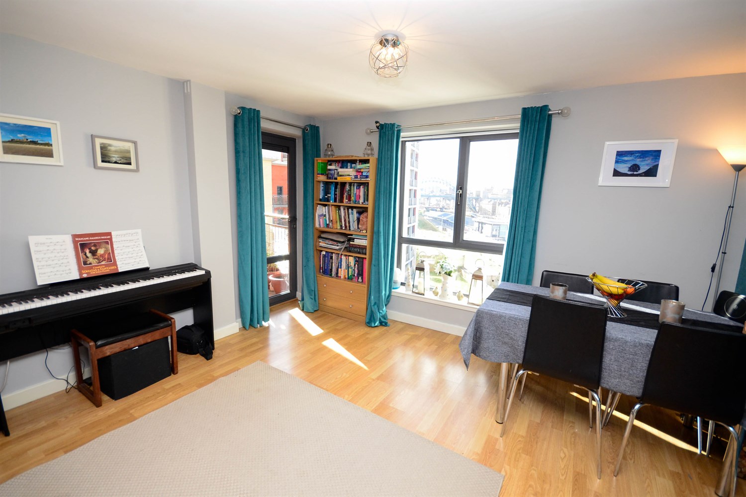 2 bed apartment for sale in Baltic Quay, Gateshead  - Property Image 4