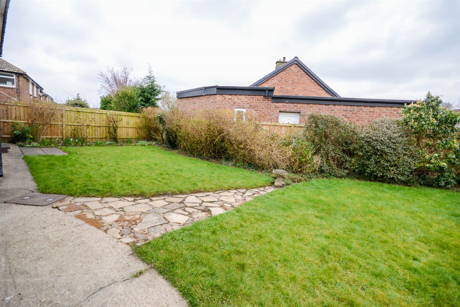 4 bed semi-detached house for sale in Briardene Crescent, Gosforth  - Property Image 22