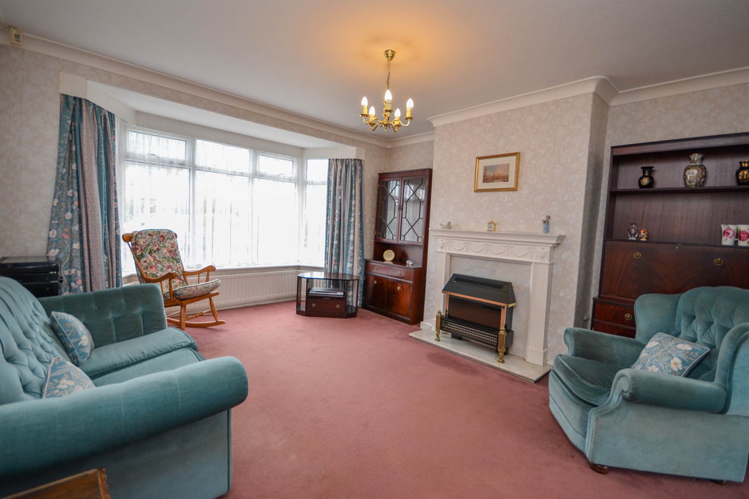 4 bed semi-detached house for sale in Briardene Crescent, Gosforth  - Property Image 5