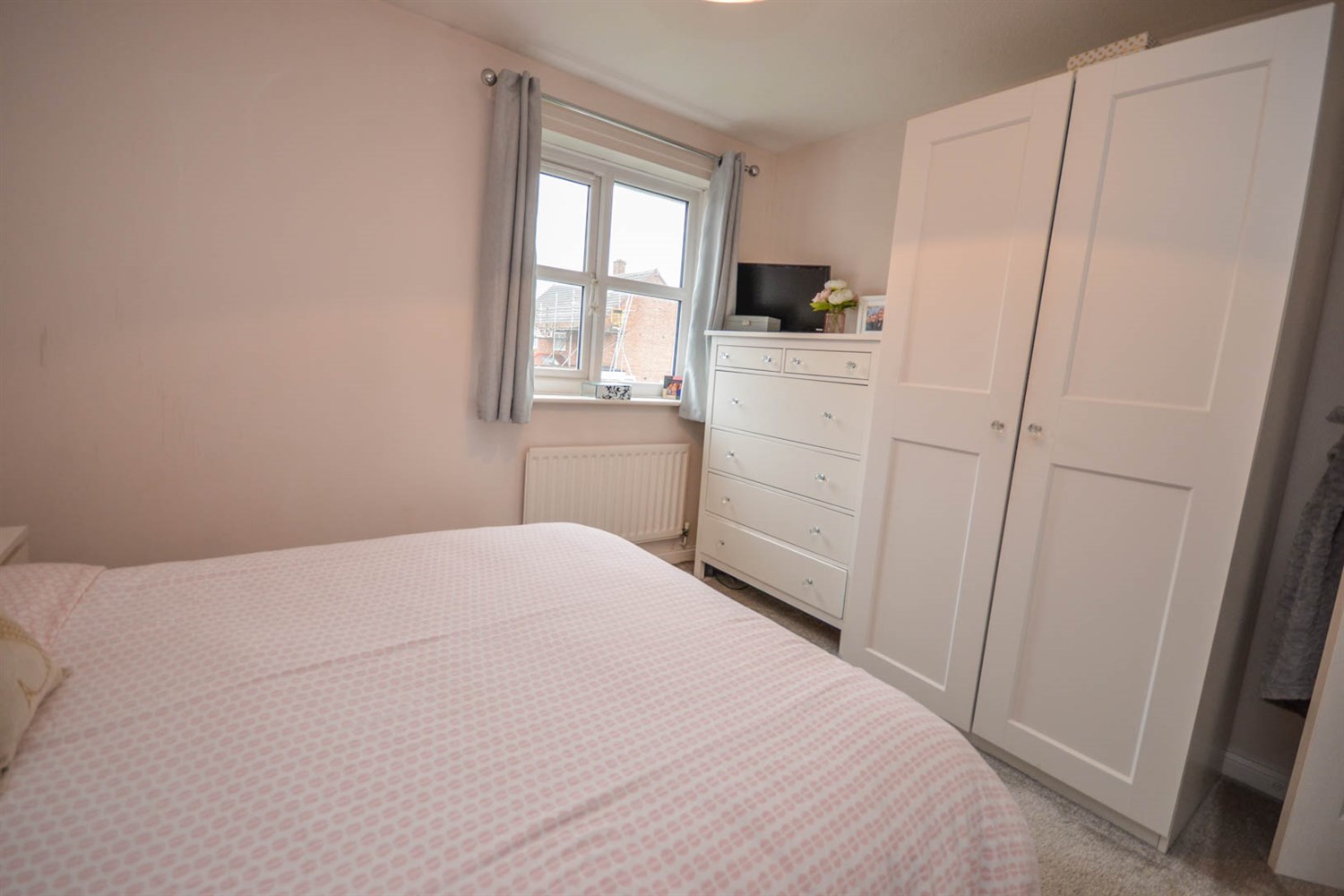 2 bed end of terrace house for sale in Broad Meadows, Kenton  - Property Image 8
