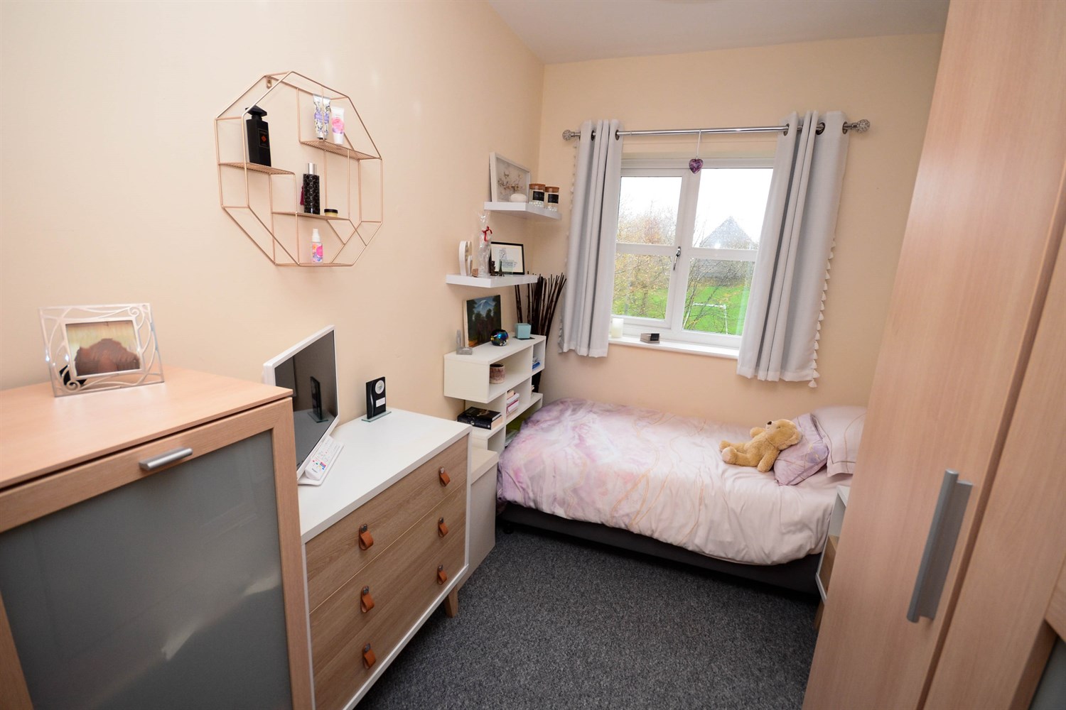 2 bed flat for sale in Richmond Court, Low Fell  - Property Image 5