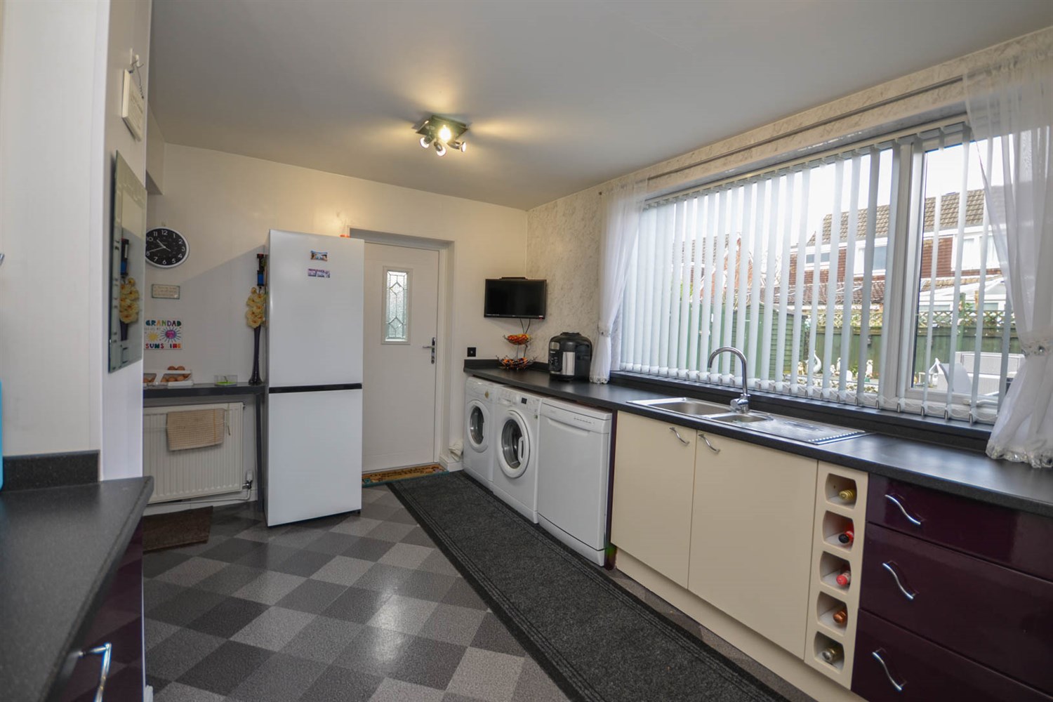 3 bed semi-detached house for sale in Fetcham Court, Kingston Park  - Property Image 10