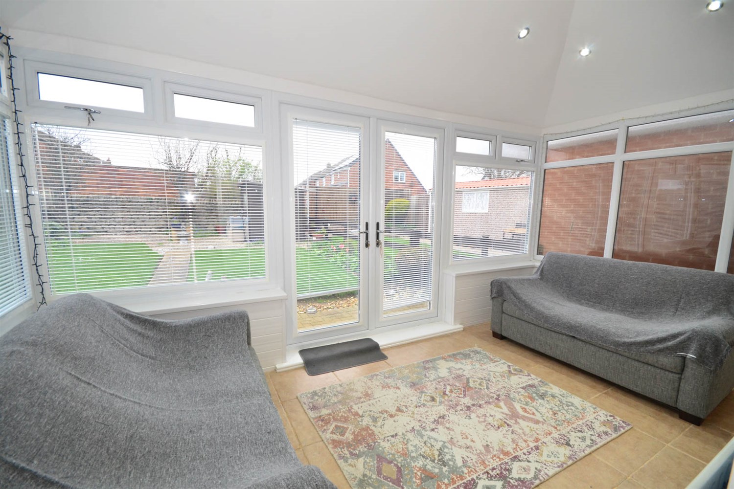 3 bed semi-detached house for sale in Souter View, Whitburn  - Property Image 5