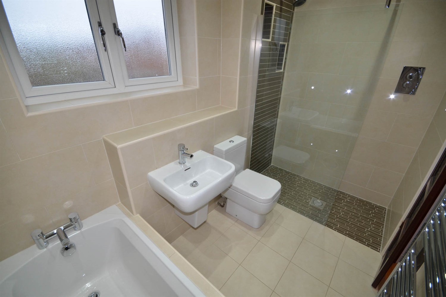 3 bed semi-detached house for sale in Souter View, Whitburn  - Property Image 4