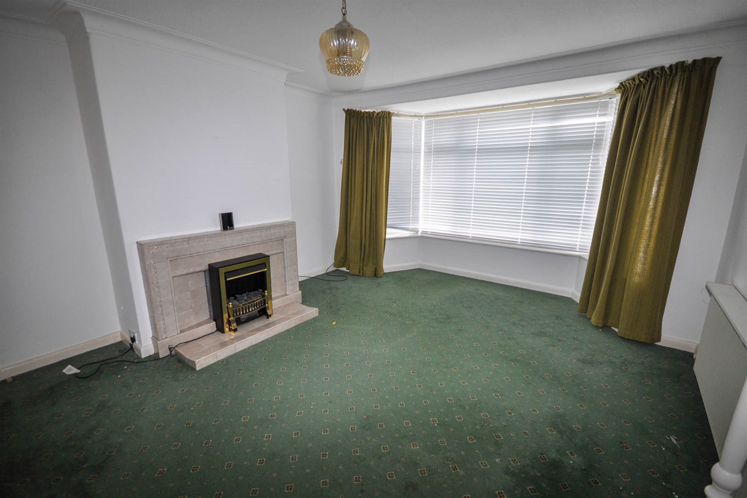 3 bed semi-detached house for sale in Hardwick Place, Gosforth  - Property Image 2