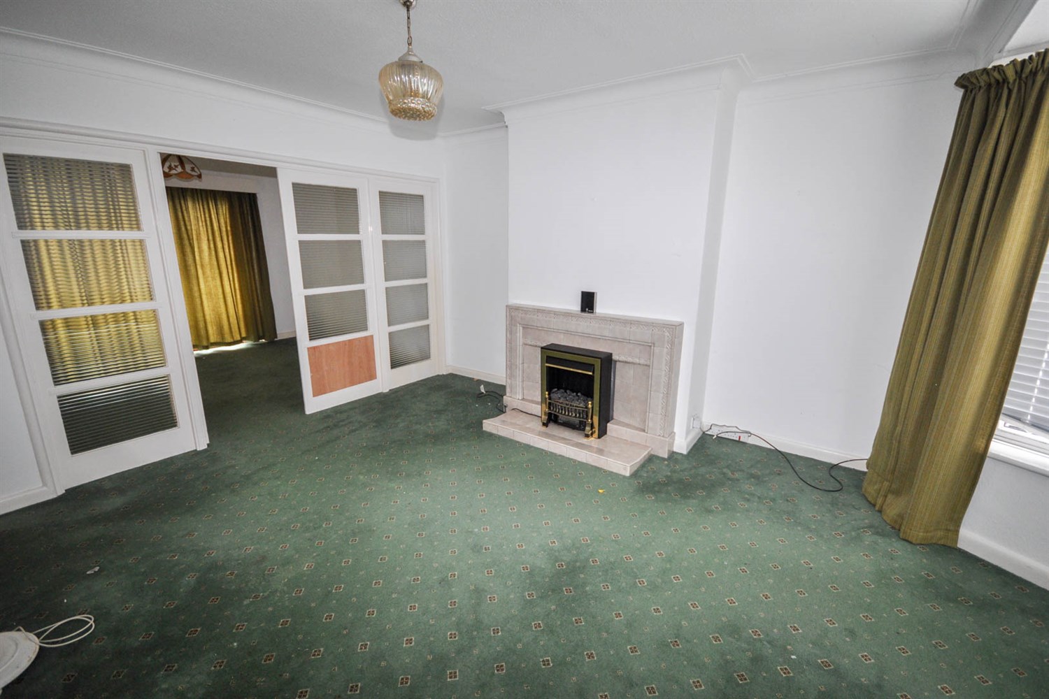 3 bed semi-detached house for sale in Hardwick Place, Gosforth  - Property Image 3