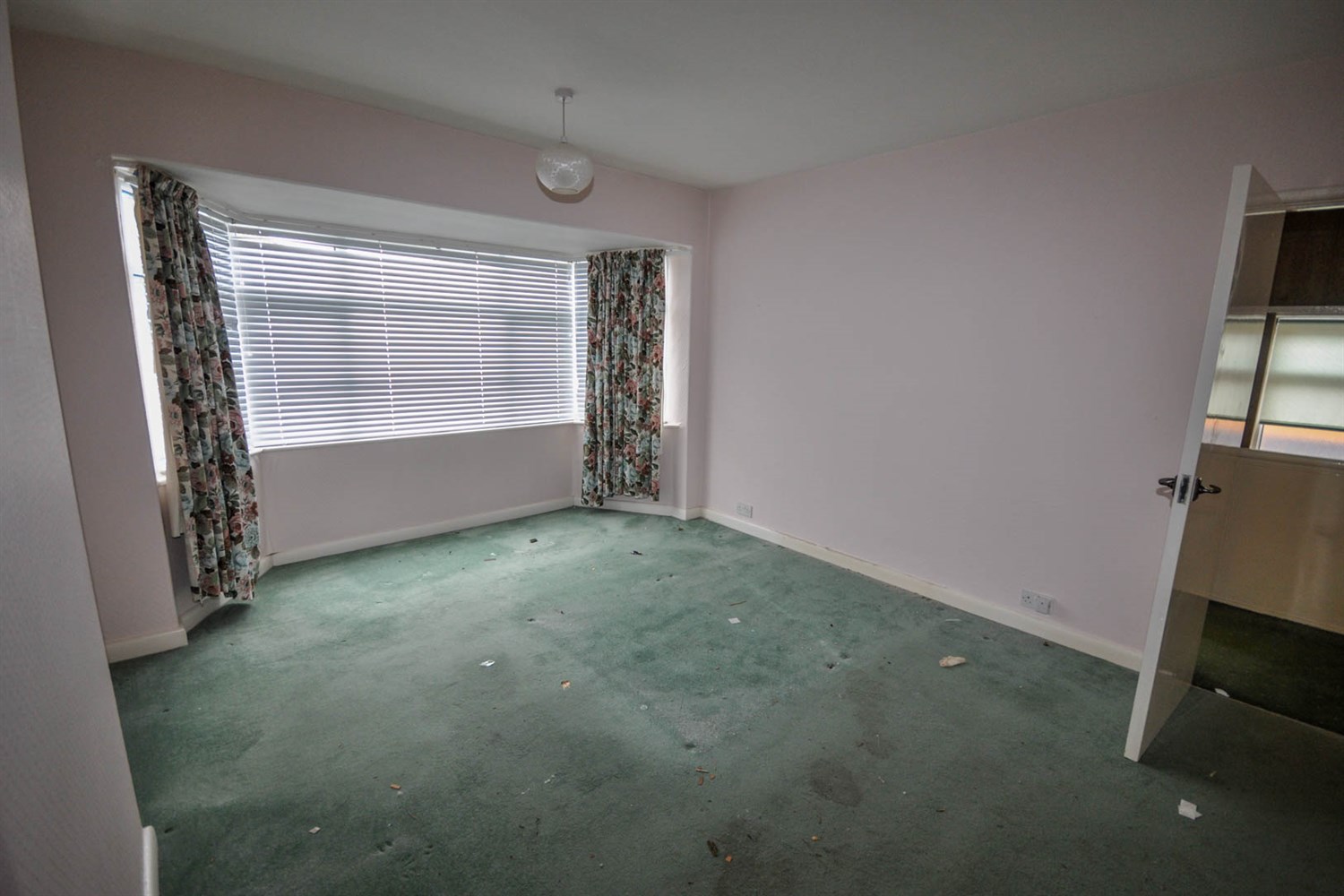3 bed semi-detached house for sale in Hardwick Place, Gosforth  - Property Image 10