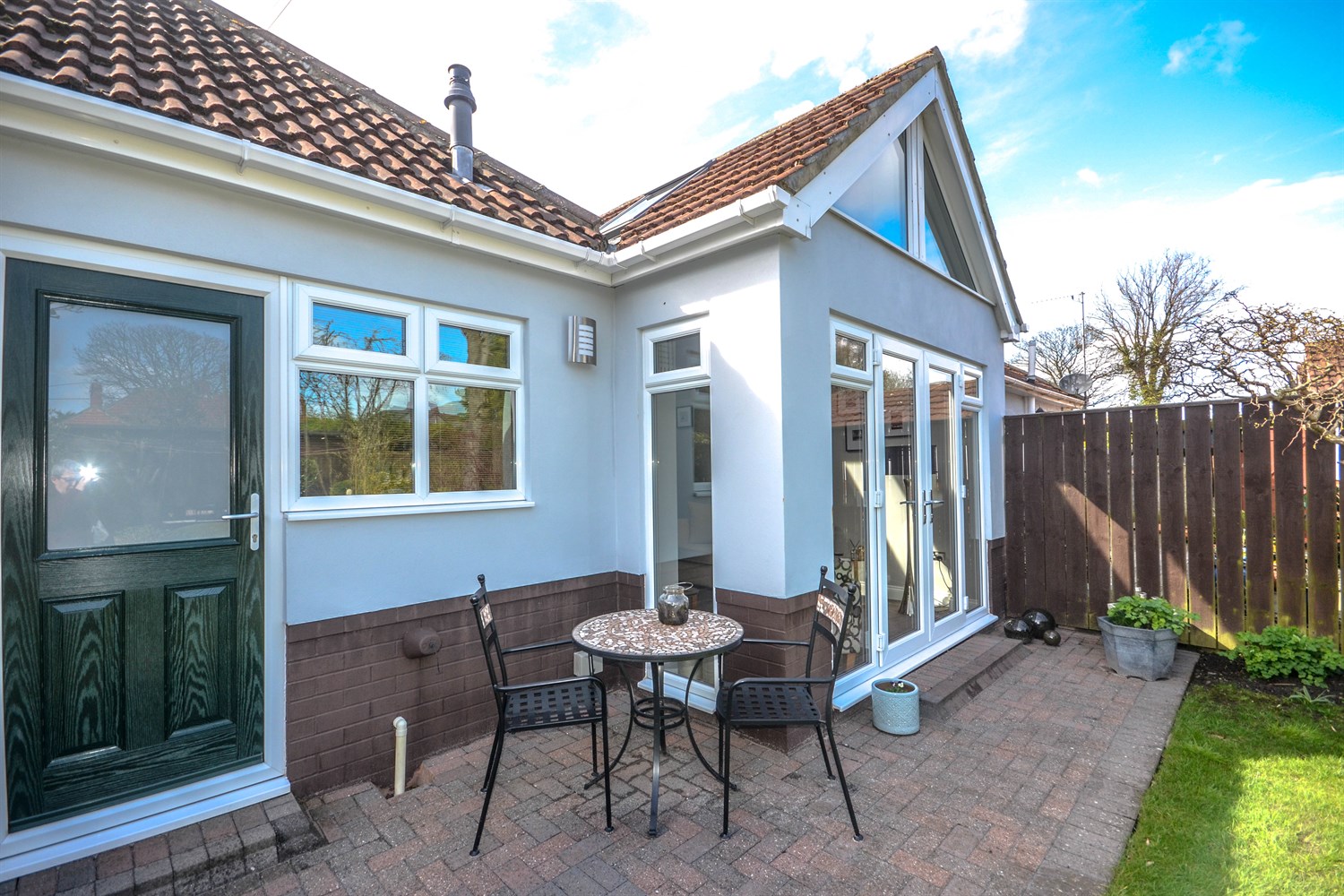 2 bed semi-detached bungalow for sale in Ashleigh Gardens, Cleadon  - Property Image 27