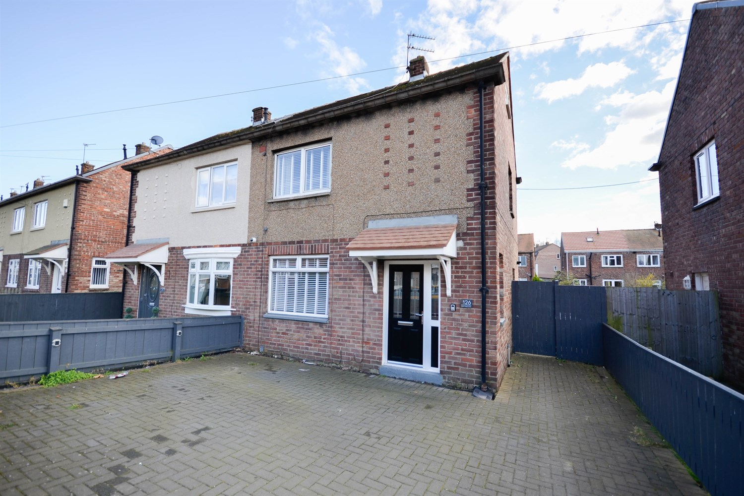 2 bed semi-detached house for sale in Calf Close Lane, Jarrow  - Property Image 1