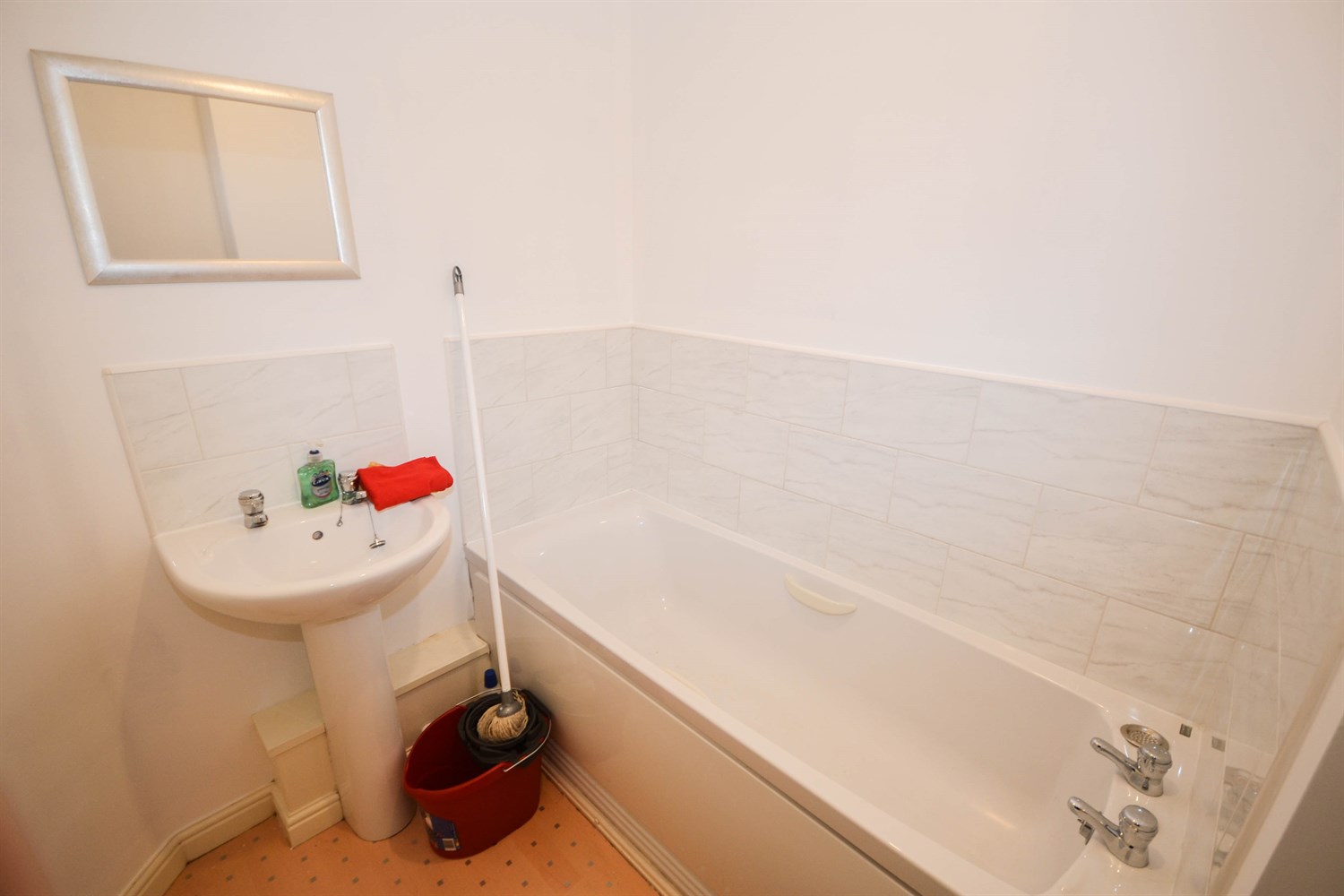2 bed apartment for sale in May Close, Hebburn  - Property Image 7