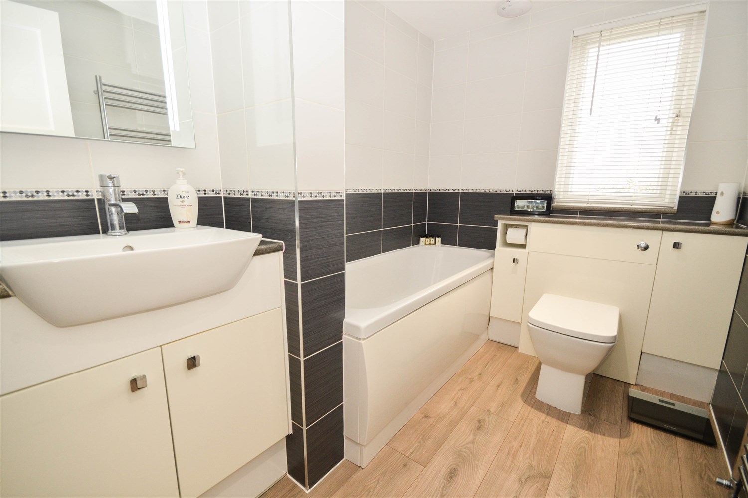 3 bed semi-detached bungalow for sale in Audley Gardens, Sunderland  - Property Image 3