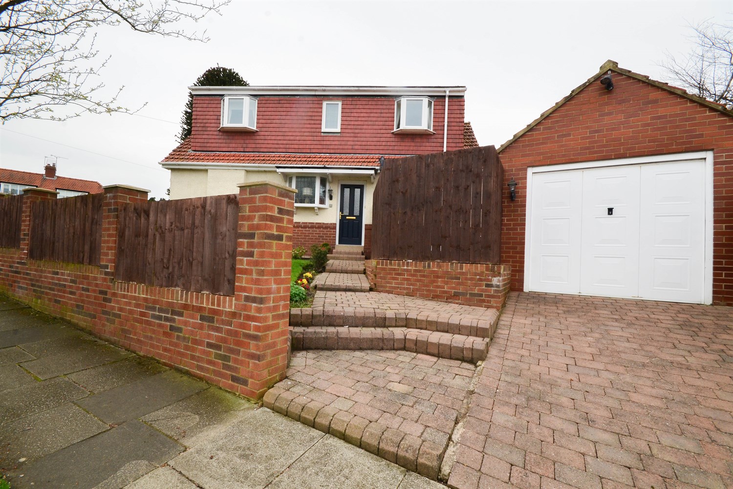 3 bed semi-detached bungalow for sale in Audley Gardens, Sunderland  - Property Image 29