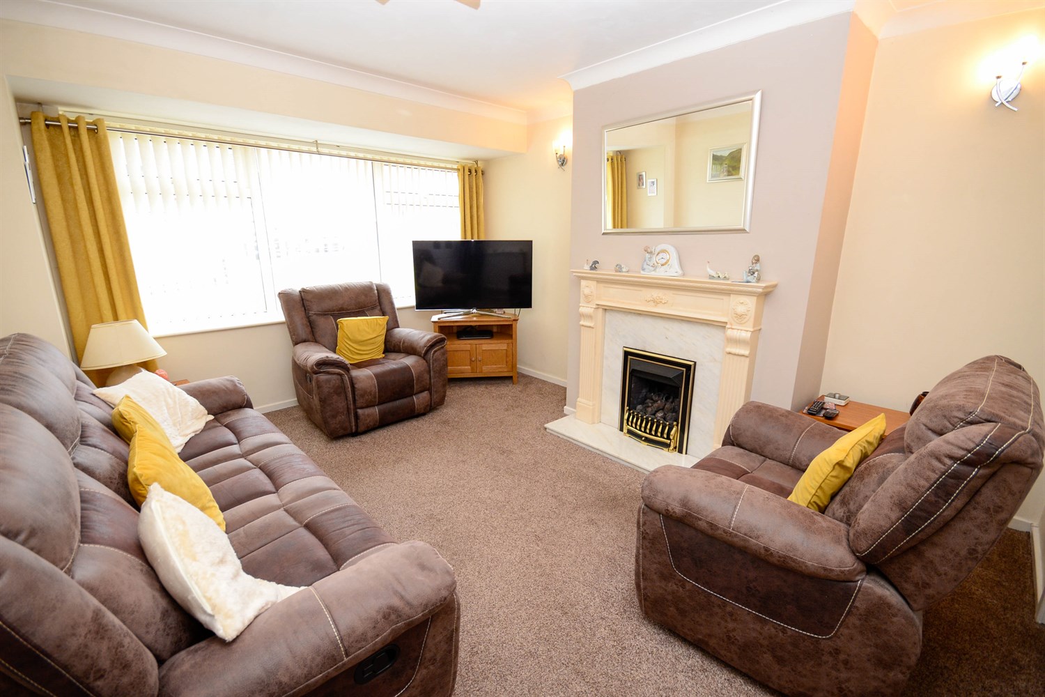 3 bed semi-detached house for sale in Glenluce, Birtley  - Property Image 2