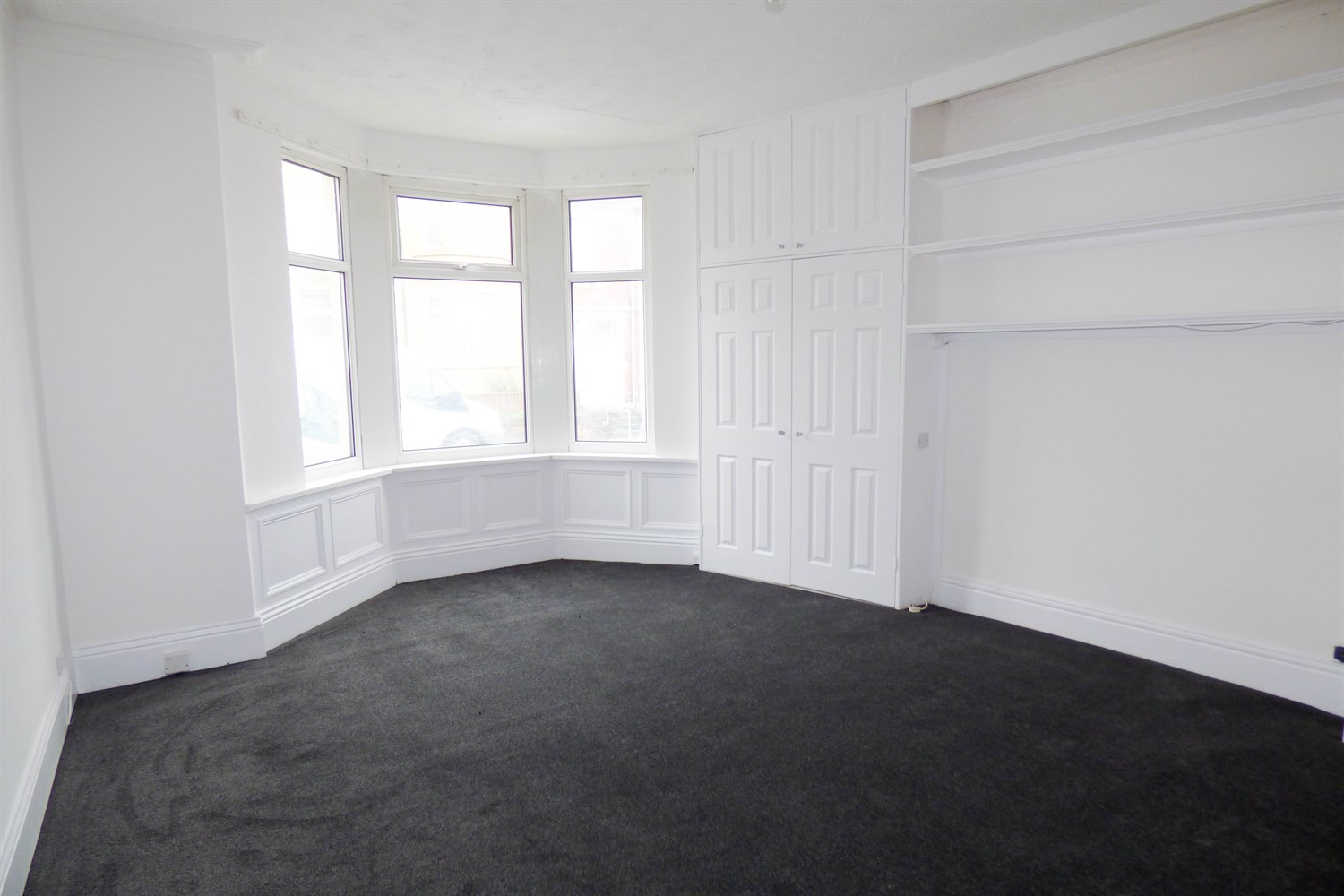 2 bed flat for sale in Saltwell Street, Gateshead  - Property Image 4
