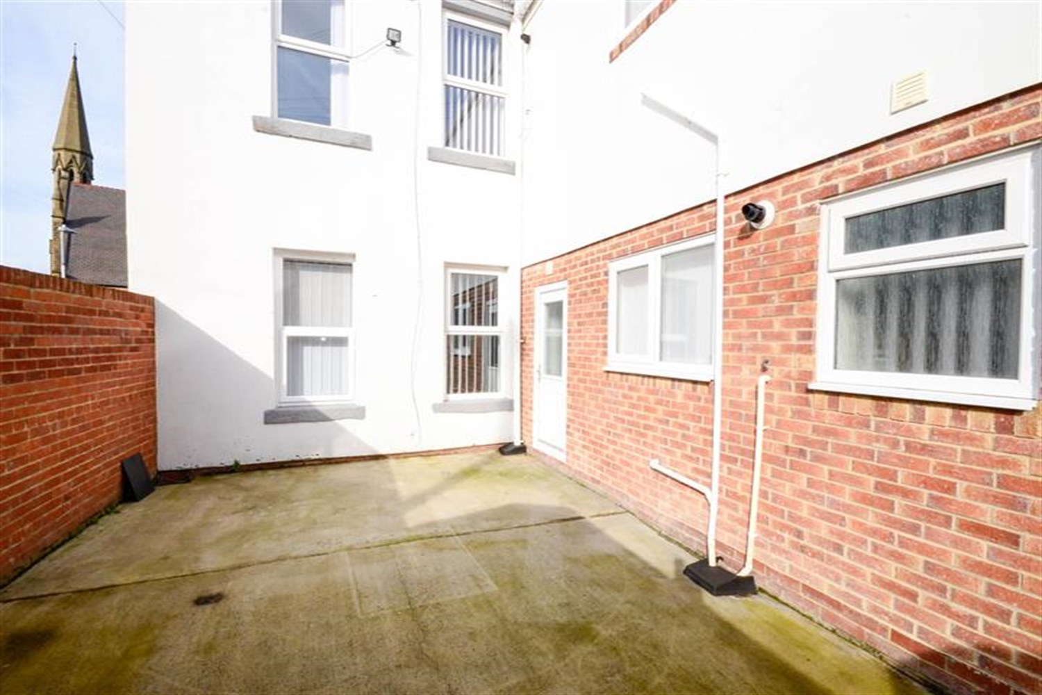 2 bed flat for sale in Chandos Street, Gateshead  - Property Image 3