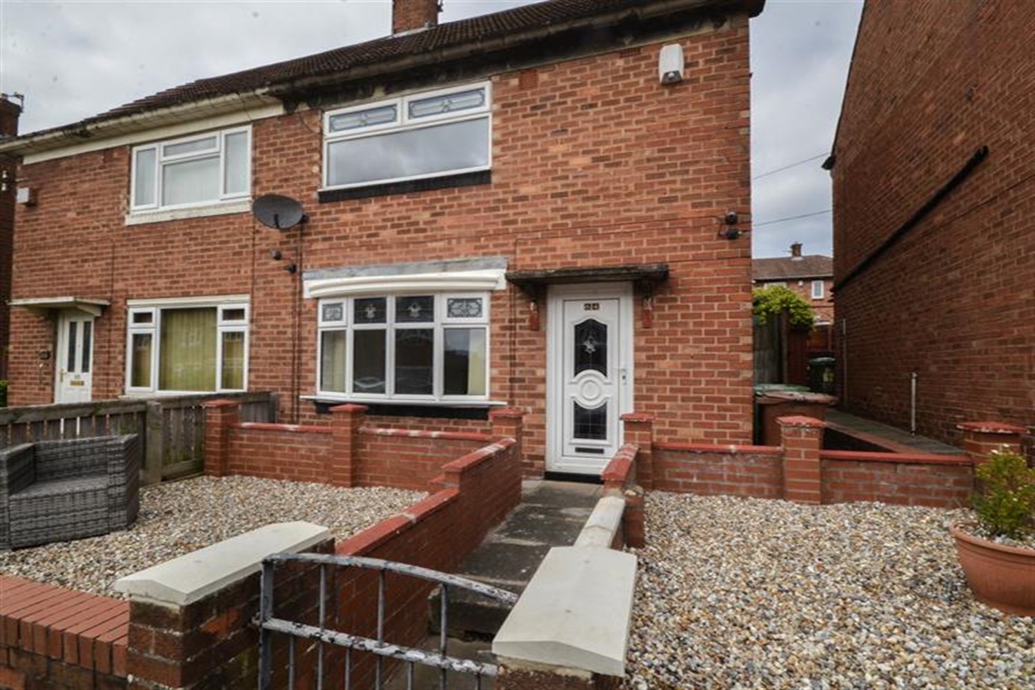 2 bed semi-detached house for sale in Clovelly Road, Sunderland - Property Image 1