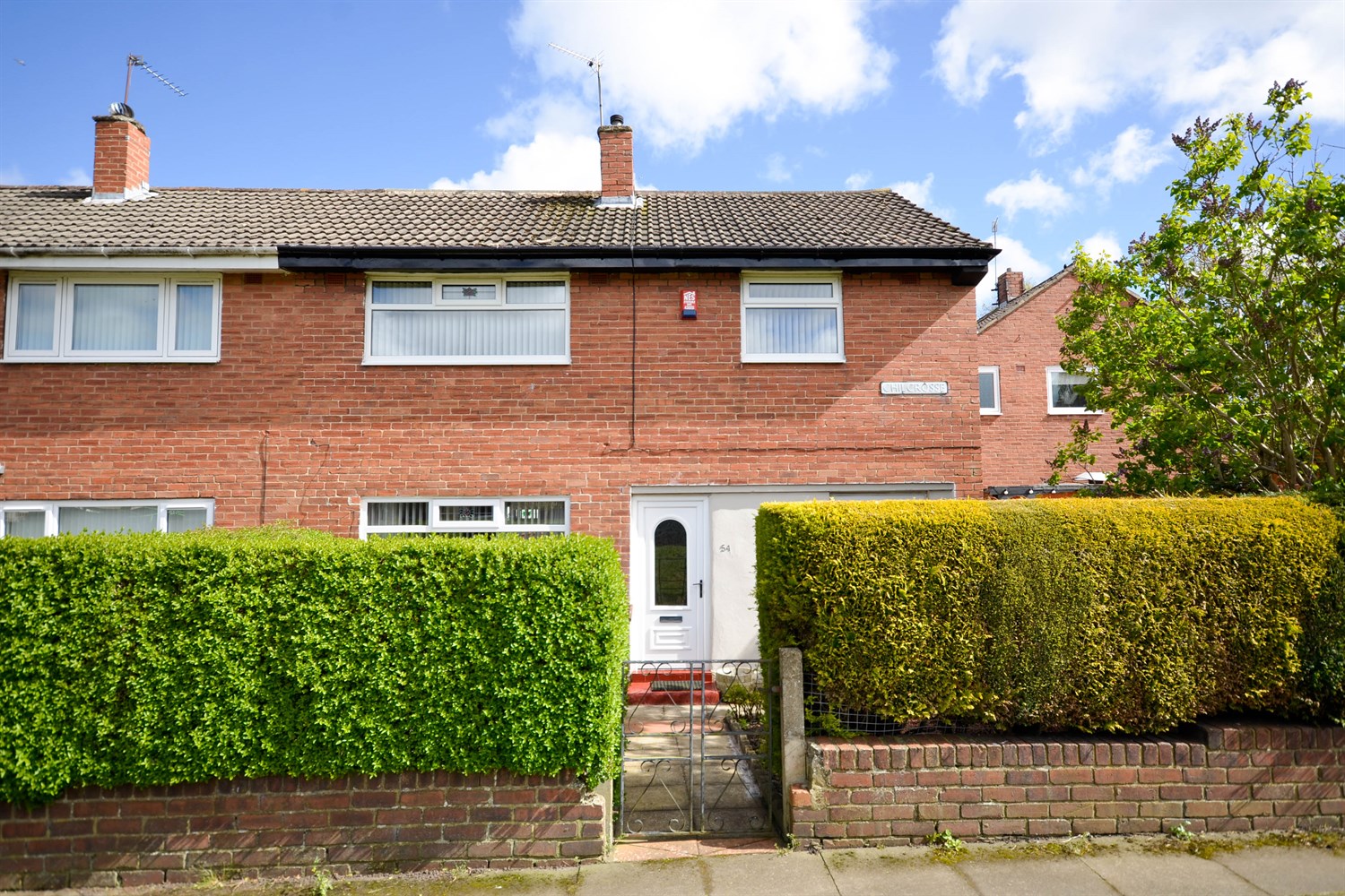 3 bed semi-detached house for sale in Chilcrosse, Leam Lane - Property Image 1