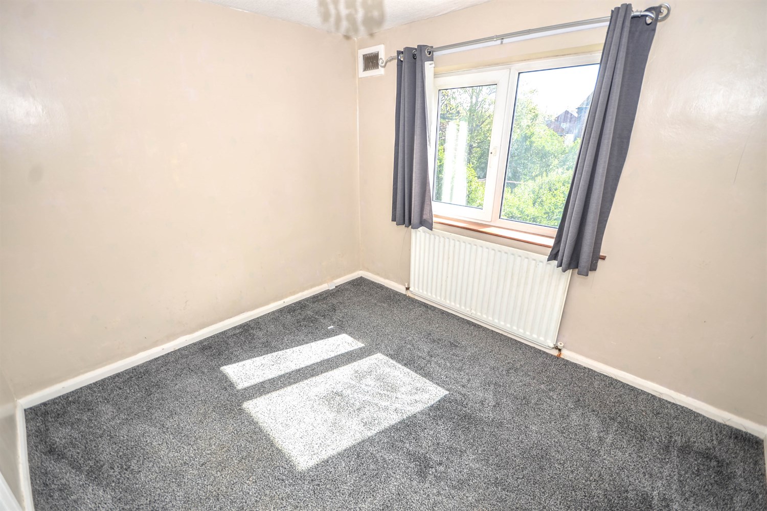 2 bed end of terrace house for sale in Newcastle Road, South Shields  - Property Image 7