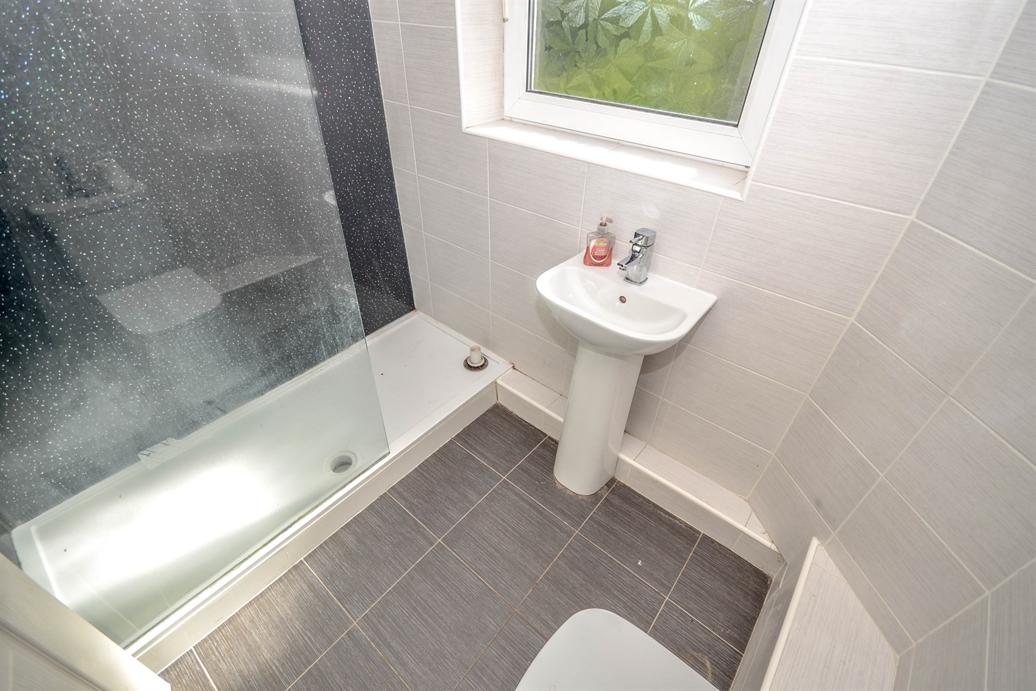 2 bed end of terrace house for sale in Newcastle Road, South Shields  - Property Image 8