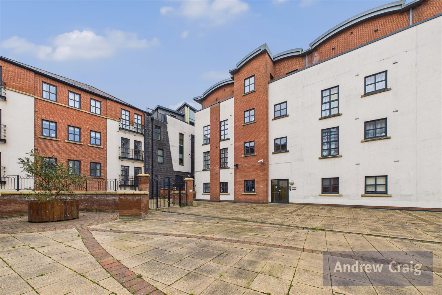 2 bed apartment for sale in Curzon Place, Gateshead